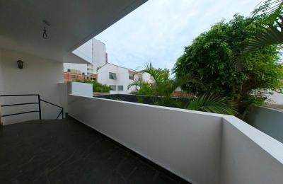 ALQUILER DE LINDA CASA DE 3 PISOS EN PIMENTEL